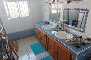 Villa F5 de 140 m2 à Mnanapany les bains (Henri TAFA 0692540262)