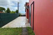 A louer Jolie Villa rénovée avec jardin clôturée sur riviere des roches Saint-Benoît