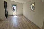 A louer magnifique villa MEUBLE F5 de plain-pied entièrement rénovée d'environ 120 m²  à Berive