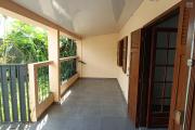 A vendre Villa F5 de 130 m2 avec grand garage à Sainte-Anne