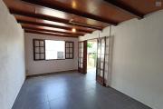 A vendre Villa F5 de 130 m2 avec grand garage à Sainte-Anne