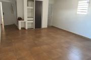 Grand studio spacieux lumineux au rdc...