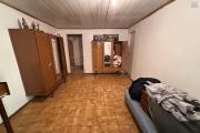 Maisons F3 + F5+ implantées sur 1260 m2 de terrain, en impasse et bord de ravine sans vis à vis.