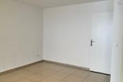 A vendre bel appartement de type F3 très spacieux , lumineux sur la résidence LA GOELETTE à Sainte Clotilde.