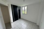 A louer Appartement F3 avec terrasse en plein centre ville de Saint-André