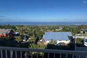 A louer magnifique villa F5 + bureau avec vue mer le Tampon Trois Mares