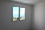 A LOUER appartement de type T3 + cour sur Trois Bassins