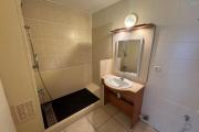 Rare et exceptionnel à vendre magnifique et grand appartement d'environ 64 m² avec terrain d'environ 100 m² au Tampon proche centre ville