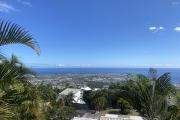 A VENDRE T2 lumineux avec belle vue mer panoramique à Pichette la Possession.