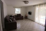 A LOUER superbe villa de type F5 avec PISCINE sur Saint-Gilles Les Hauts