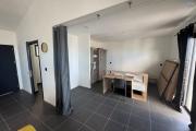 A louer studios neufs, MEUBLE ET EQUIPE haut de gamme le Tampon centre ville
