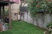 villa F7/8 en duplex à rafraichir le tampon