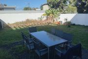 A LOUER APPARTEMENT F3 EN REZ DE JARDIN DE 67.71 M2 DE SURFACE HABITABLE DANS UNE RESIDENCE RECENTE A LA SALINE LES HAUTS