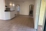 A Louer appartement de type T4 avec accès indépendant