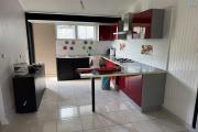 A louer jolie villa de type F4 entièrement rénovée la Plaine des Cafres
