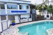A vendre belle villa avec piscine à proximités des commodités