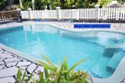 A vendre belle villa avec piscine à proximités des commodités