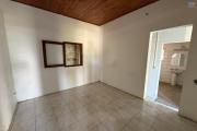 Maison à terminer de type F3/4 de 120 m² habitables sur 655 m² de terrain située à 200 m d'altitude sur la Riviere St Louis dans le quartier du Ruisseau.