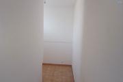 A LOUER spacieux appartement F2 de 63 m2 de SH avec cour sur Saint-Paul à 5 mn à pieds du front de mer à 783, 87 euros!!