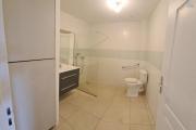 A vendre appartement F2 avec grande varangue + jardinet idéal investisseur (locataire en place)