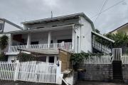 À Vendre - Maison individuelle divisé en 3 appartements - Vincendo