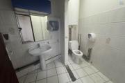 A louer local professionnel ou commercial de 66 m² proche centre ville le Tampon