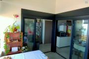 A louer à Saint Leu appartement T3 récent avec vue mer
