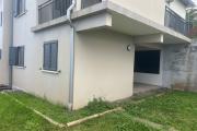 A Louer, belle villa mitoyenne de type F4/5 avec une belle vue situé sur le quartier de la Ravine sèche.