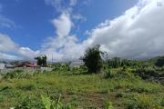 A vendre vaste terrain constructible de 1742 m2 à Sainte-Anne (Saint-François)
