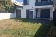 A LOUER APPARTEMENT F3 EN REZ DE JARDIN DE 79 M2 DE SURFACE DANS UNE RESIDENCE RECENTE A LA SALINE LES HAUTS