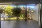 A vendre maison moderne  avec jardin opportunitée rare à Saint-Leu.