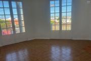 A louer Appartement T4 centre ville de SAINT LOUIS