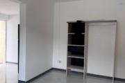 A louer ce jolie appartement de type F1 Meublé sur le hauteurs de bois de nèfles Sainte Clotilde