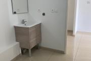 A vendre ce bel et spacieux de type  F1 de 41,32m2 habitable sur la résidence PASSERELLE à Sainte Clotilde.