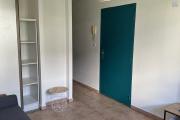 A louer Studio meublé de 19,66  m² dans Résidence étudiante central fac 8 à proximité du CHU de Saint-Pierre