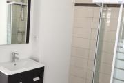 A louer ce jolie appartement de type F2 sur la résidence ALBATROS sur la rue des deux canons à Sainte Clotilde.