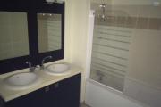 A vendre T3 residence Piton Tresor, chemin Bailly, centre de La Montagne