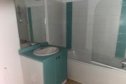 A louer joli appartement de type F3 au centre ville du Tampon