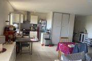 A vendre appartement T3 duplex avec belle vue ville, montagne et mer.