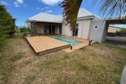 Belle maison à louer à La Montagne Quartier Colorado, vue mer, à proximité du collège, du parc et du golf