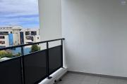 A louer très bel appartement sur la résidence ETOILE DE MER à Sainte Clotilde.