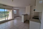 A LOUER - APPART T2 AVEC TERRASSE ET VUE DEGAGEE