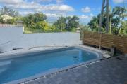 &Agrave; louer &ndash; Belle villa F4 avec piscine &ndash; Quartier du Manirons