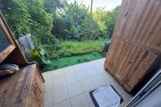 A vendre grand studio d'environ 40 m&sup2; avec jardinet le Tampon proche universit&eacute;