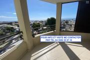 A vendre T2 avec varangue vue mer &agrave; Ste Clotilde residence Lobellia