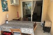 A louer joli F2 MEUBLE avec jardinet et belle terrasse le Tampon