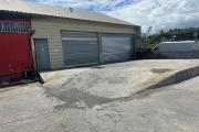 A louer local de stockage 120m2 en Zone d'activit&eacute; N&deg;2 &agrave; Saint-Pierre &icirc;le de la R&eacute;union