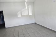 LOCAL COMMERCIAL 85 M2 à LOUER