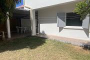 A louer grand Appartement T4 sur ETANG SALE LES BAINS avec un beau et grand jardin