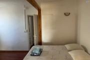 A louer grand Appartement T4 sur ETANG SALE LES BAINS avec un beau et grand jardin